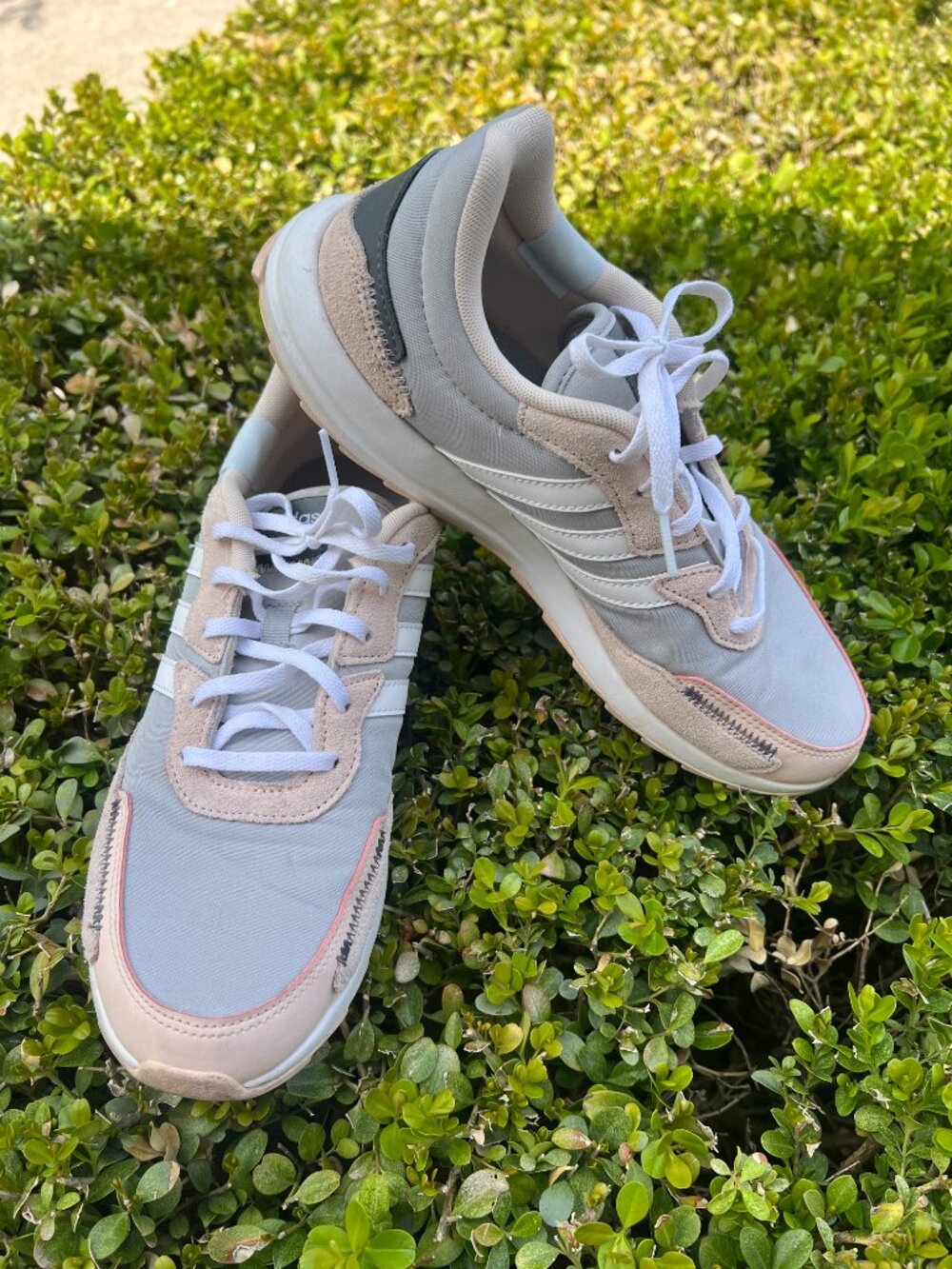 Adidas Retro Run - Grey Pink Tint - Women's - Size 10 - FW9380